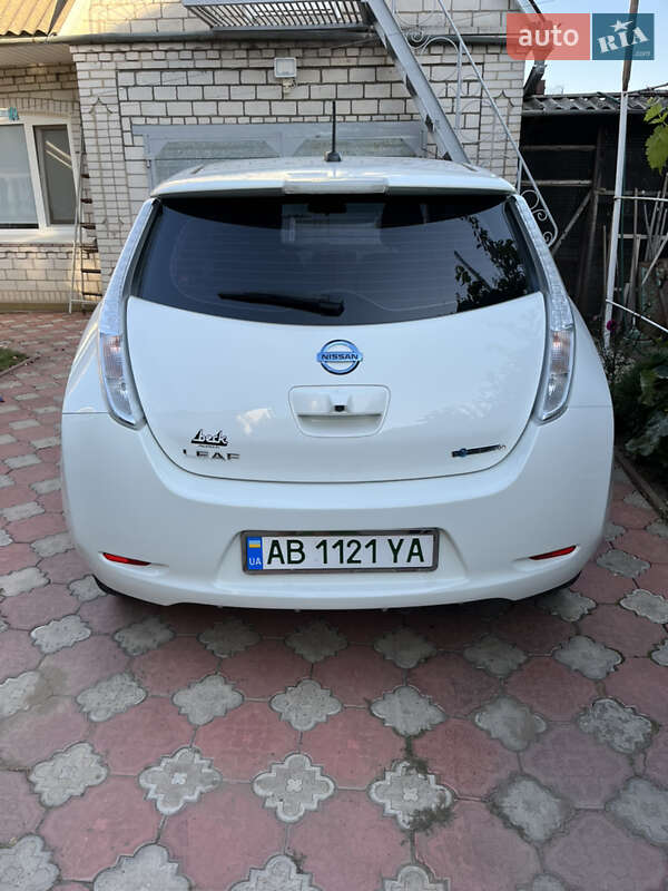 Хэтчбек Nissan Leaf 2014 в Бершади
