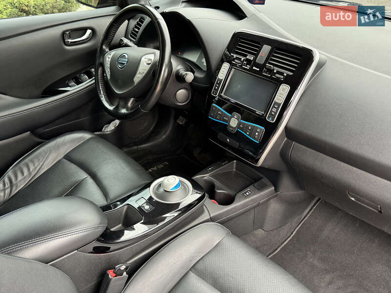 Хетчбек Nissan Leaf 2016 в Одесі