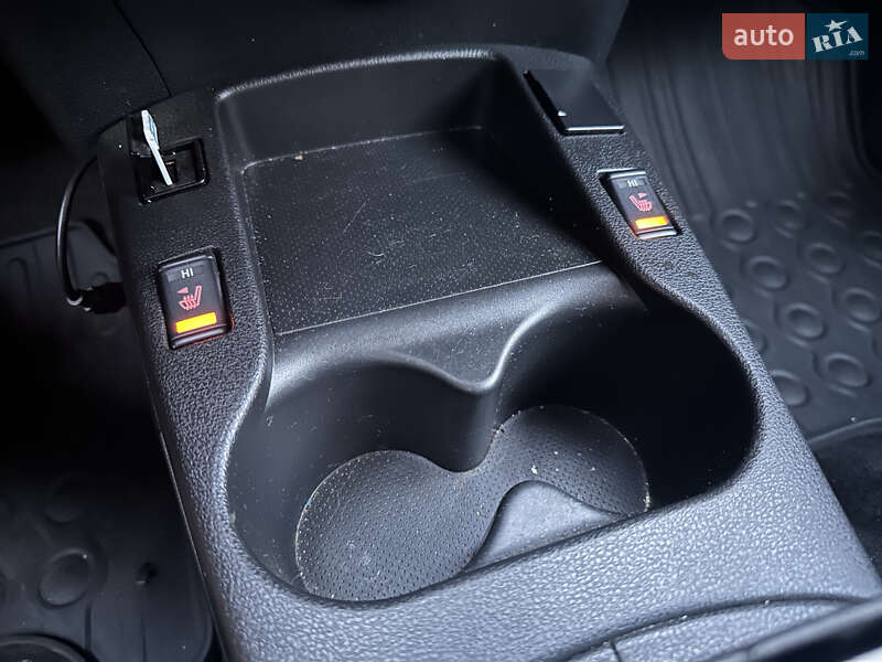 Хэтчбек Nissan Leaf 2015 в Одессе фото 22 Хэтчбек Nissan Leaf 2015 в Одессе