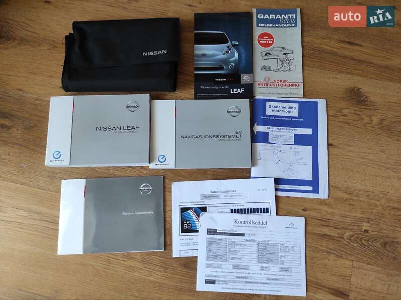 Хэтчбек Nissan Leaf 2015 в Одессе фото 45 Хэтчбек Nissan Leaf 2015 в Одессе