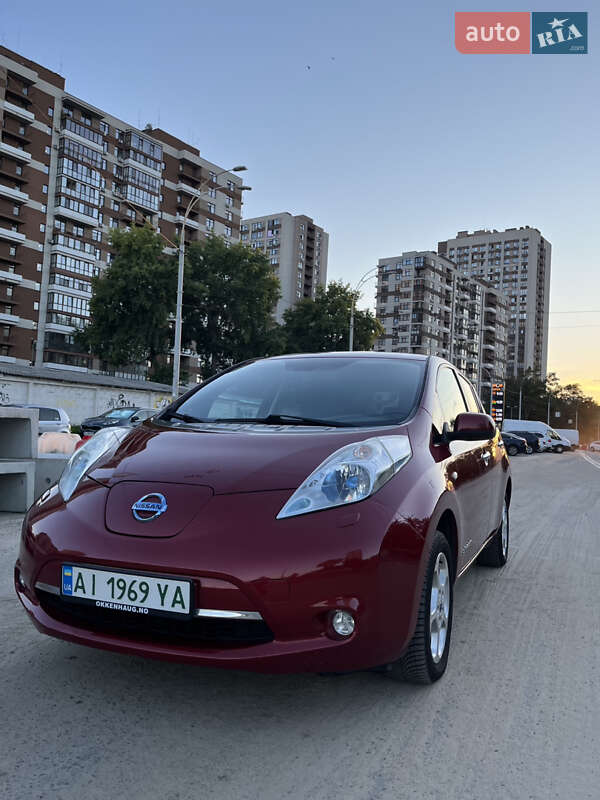 Nissan Leaf 2013