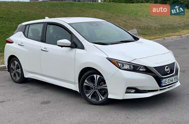 Хетчбек Nissan Leaf 2020 в Дніпрі