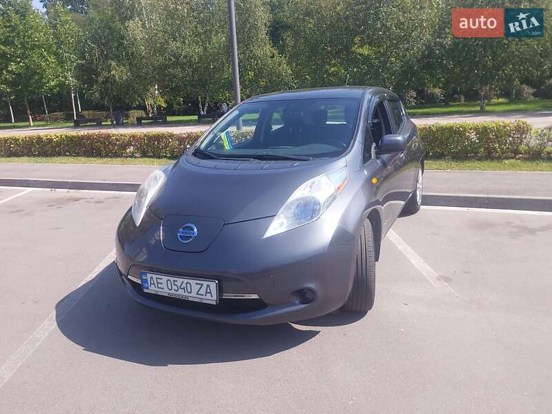 Хэтчбек Nissan Leaf 2013 в Днепре фото 15 Хэтчбек Nissan Leaf 2013 в Днепре