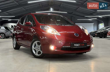 Хетчбек Nissan Leaf 2014 в Володимирі