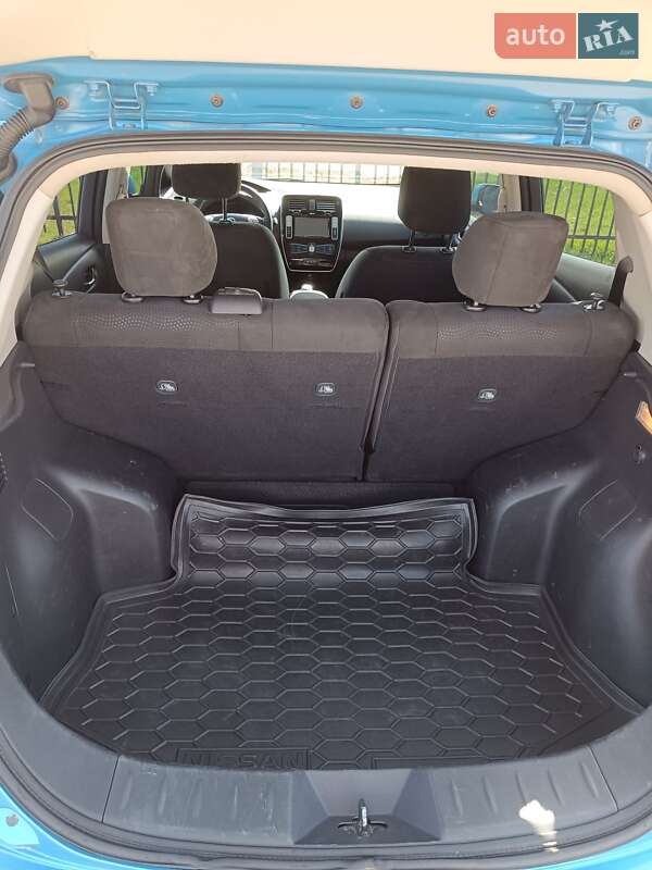 Хэтчбек Nissan Leaf 2013 в Днепре фото 13 Хэтчбек Nissan Leaf 2013 в Днепре