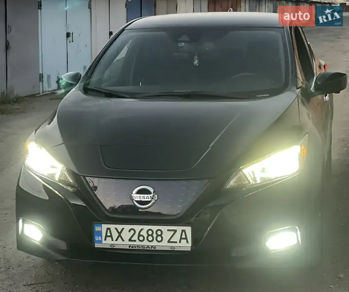Nissan Leaf 2021