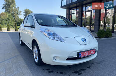 Хетчбек Nissan Leaf 2012 в Івано-Франківську