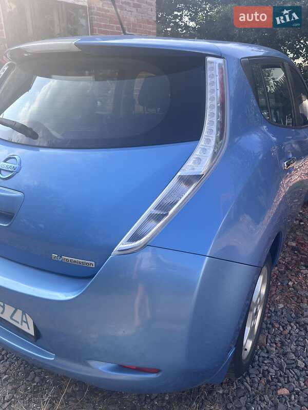 Хэтчбек Nissan Leaf 2013 в Львове фото 10 Хэтчбек Nissan Leaf 2013 в Львове