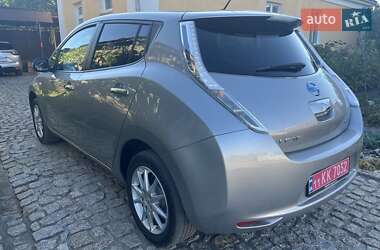 Хетчбек Nissan Leaf 2015 в Первомайську