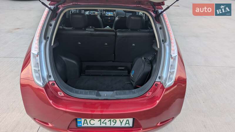 Хэтчбек Nissan Leaf 2013 в Луцке фото 11 Хэтчбек Nissan Leaf 2013 в Луцке