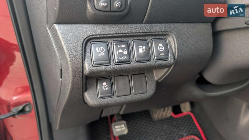 Хэтчбек Nissan Leaf 2013 в Луцке фото 23 Хэтчбек Nissan Leaf 2013 в Луцке