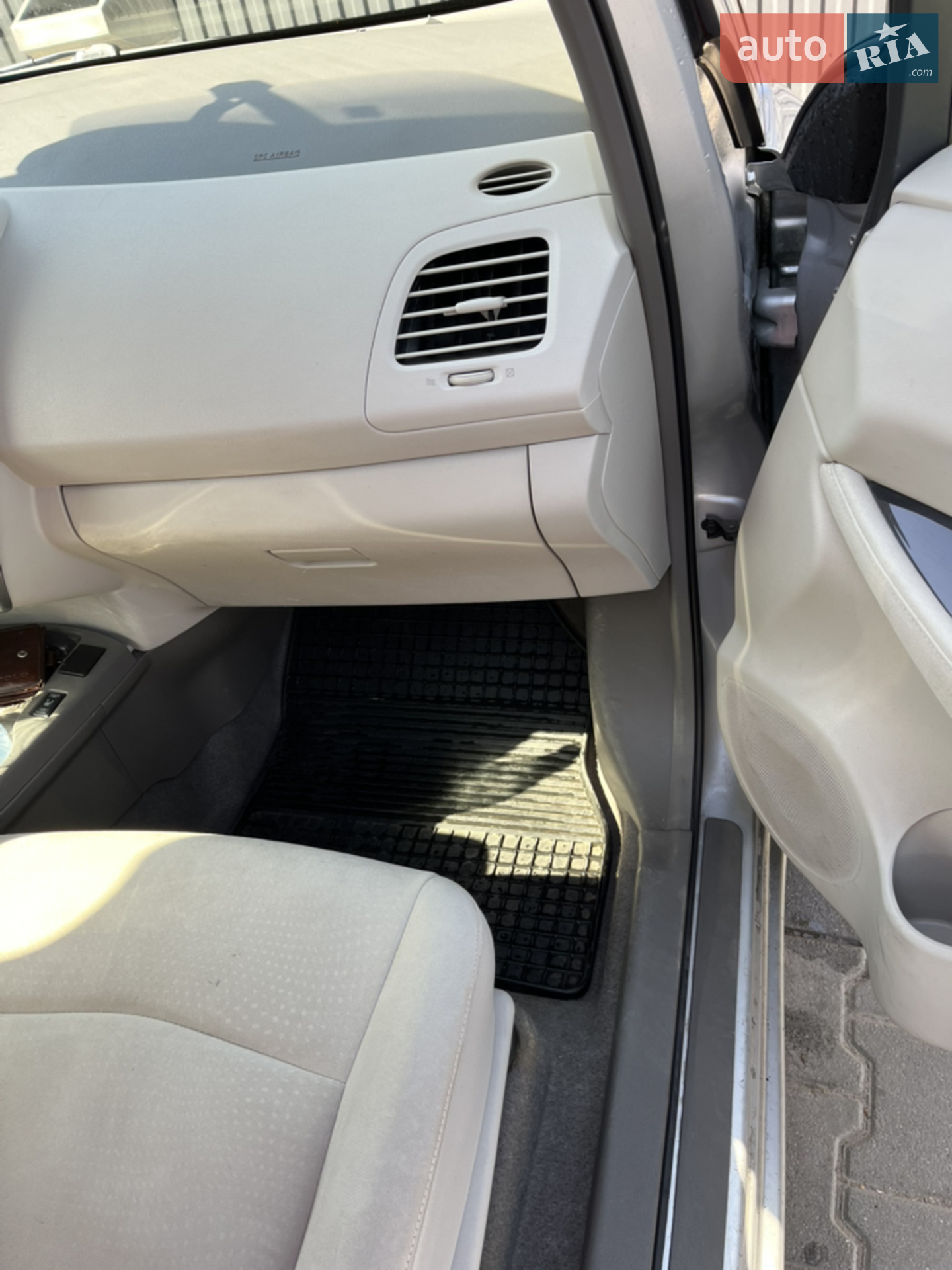 2012 Nissan Leaf - мініатюра 2