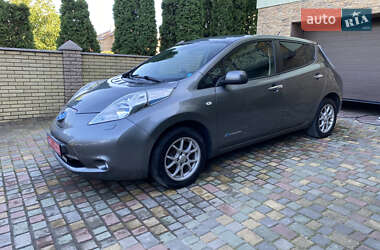 Хэтчбек Nissan Leaf 2014 в Черновцах