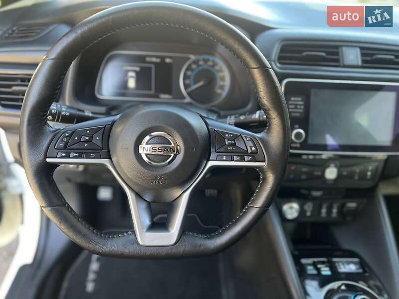 Хетчбек Nissan Leaf 2020 в Бердичеві