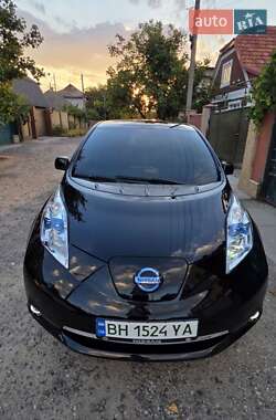 Хетчбек Nissan Leaf 2014 в Білгороді-Дністровському