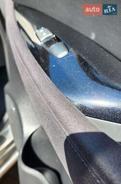 Хэтчбек Nissan Leaf 2015 в 