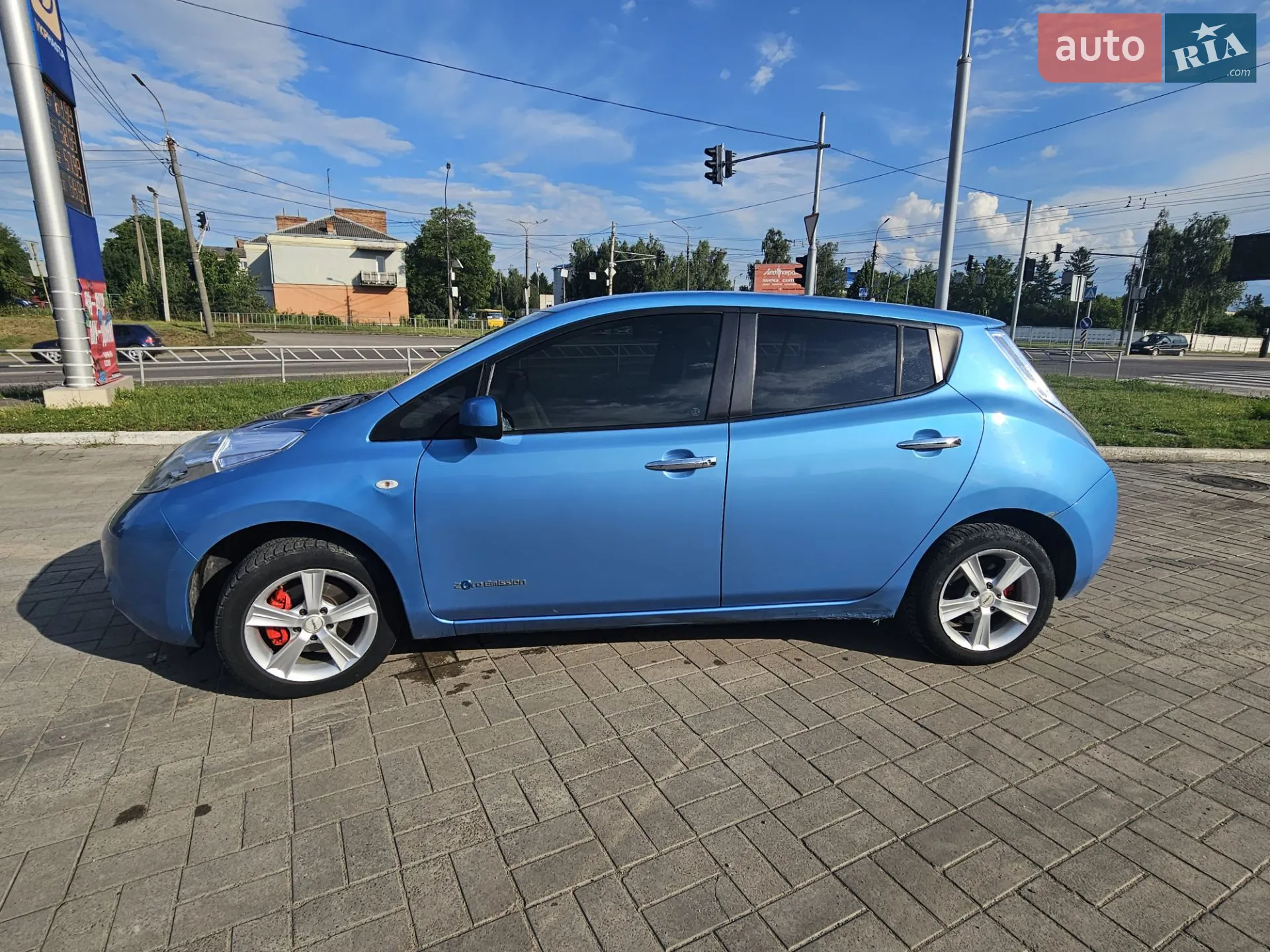 2011 Nissan Leaf - мініатюра 2