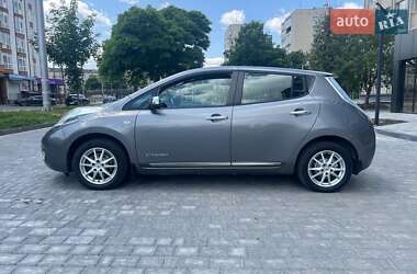 Хэтчбек Nissan Leaf 2013 в Ивано-Франковске