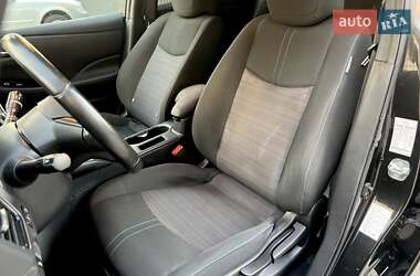 Хэтчбек Nissan Leaf 2021 в 