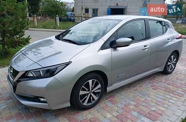 Хетчбек Nissan Leaf 2018 в Львові