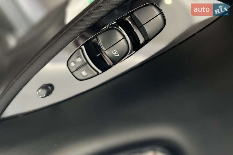 Хэтчбек Nissan Leaf 2019 в Шептицькому