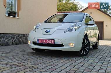 Хетчбек Nissan Leaf 2013 в Івано-Франківську