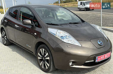 Хэтчбек Nissan Leaf 2015 в Луцке