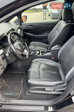 Хэтчбек Nissan Leaf 2020 в 