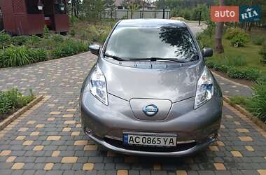 Хетчбек Nissan Leaf 2014 в Ковелі