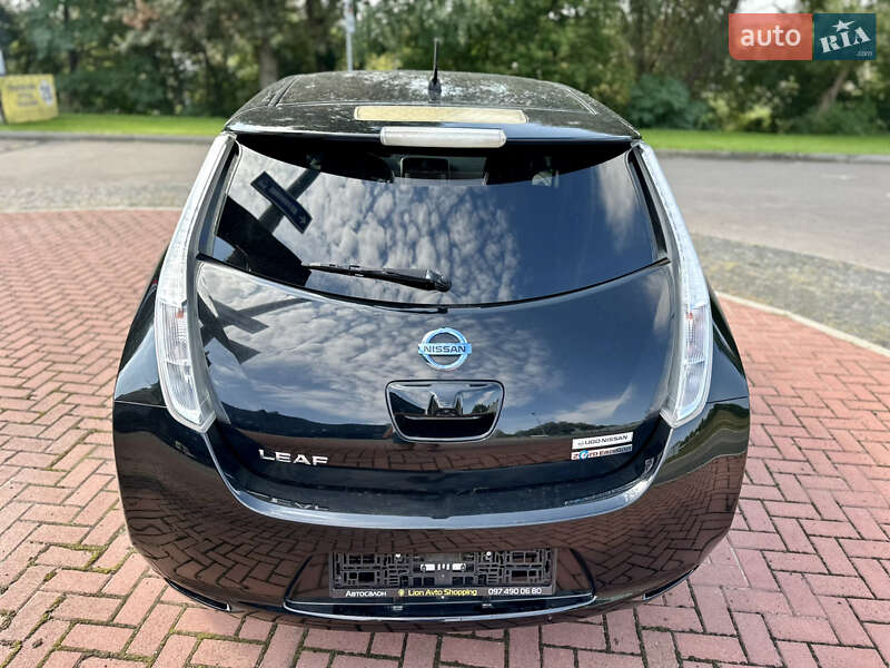 Хэтчбек Nissan Leaf 2017 в Киеве