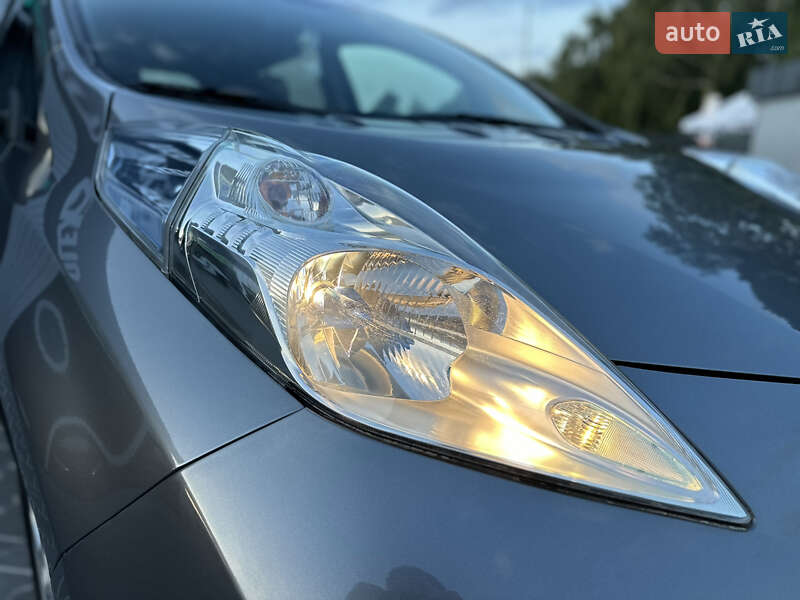 Хэтчбек Nissan Leaf 2013 в Владимире