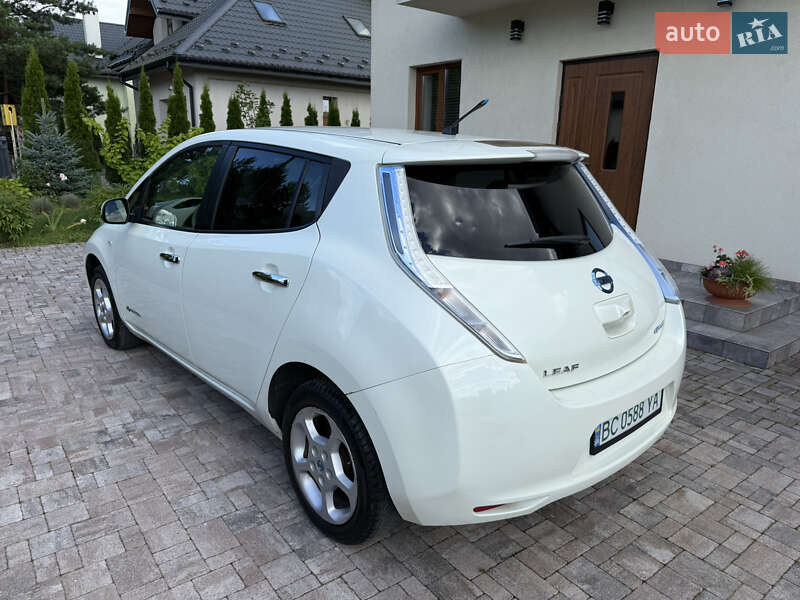 Хэтчбек Nissan Leaf 2012 в Львове фото 4 Хэтчбек Nissan Leaf 2012 в Львове