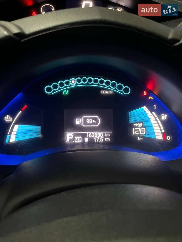 Хэтчбек Nissan Leaf 2015 в Киеве фото 2 Хэтчбек Nissan Leaf 2015 в Киеве