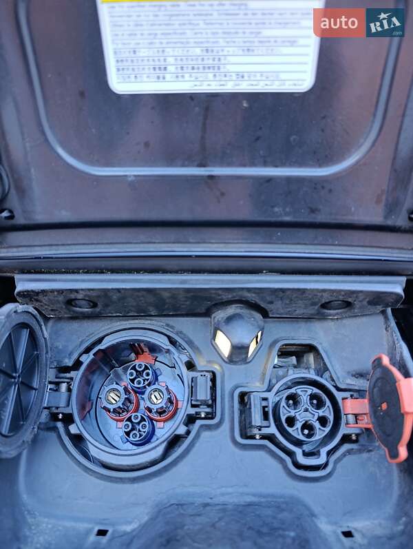 Хэтчбек Nissan Leaf 2014 в Тернополе