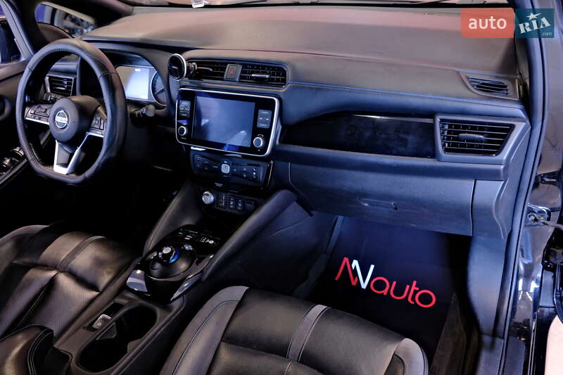 Хэтчбек Nissan Leaf 2022 в Одессе