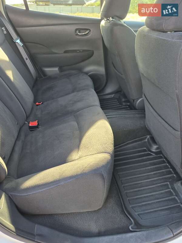 Хэтчбек Nissan Leaf 2017 в Полтаве