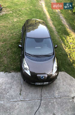 Хэтчбек Nissan Leaf 2017 в Львове