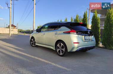Хэтчбек Nissan Leaf 2018 в Киеве