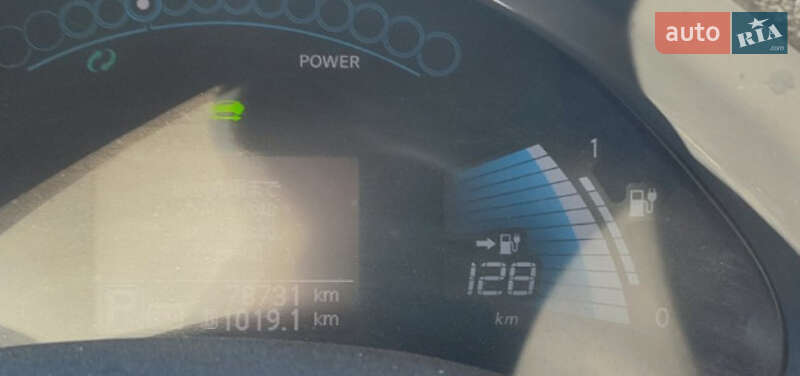 Хетчбек Nissan Leaf 2014 в Києві