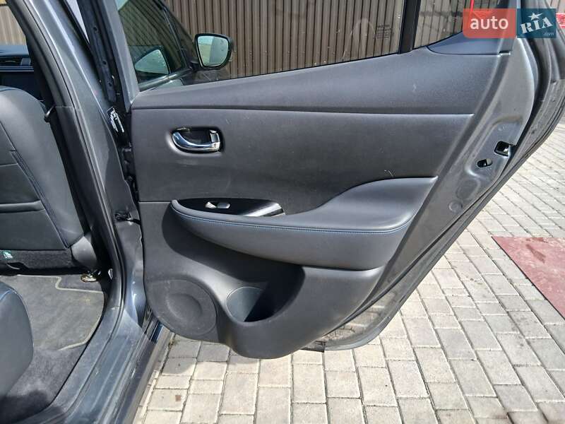 Хэтчбек Nissan Leaf 2020 в Ивано-Франковске