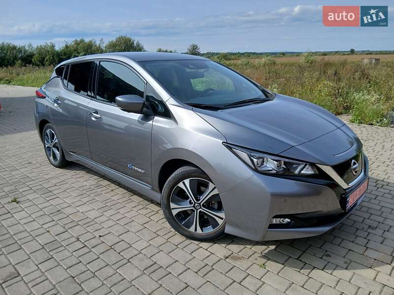 Хэтчбек Nissan Leaf 2020 в Ивано-Франковске