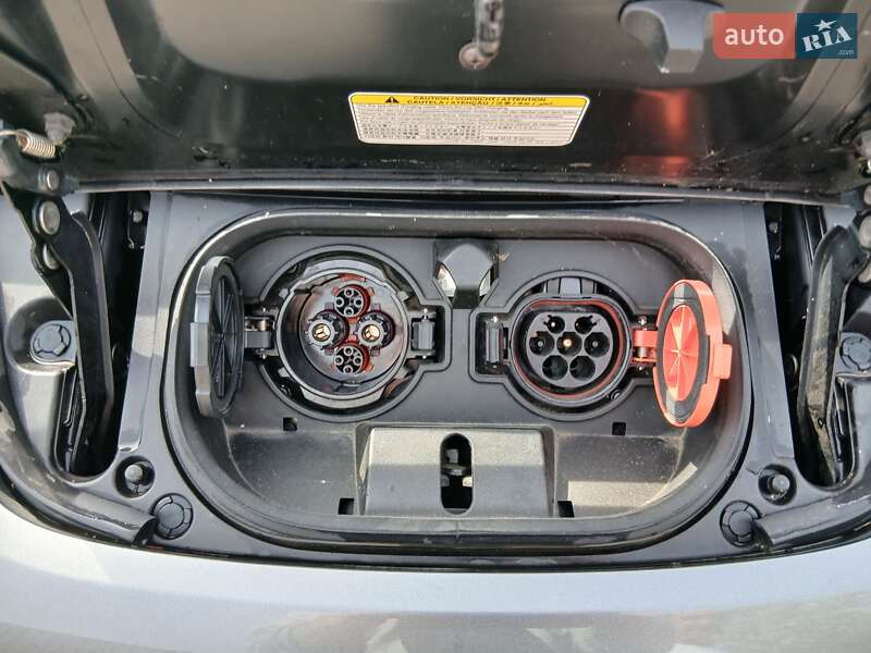 Хэтчбек Nissan Leaf 2020 в Ивано-Франковске