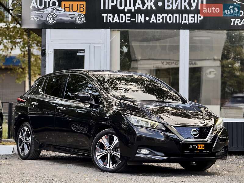 Nissan Leaf 2021
