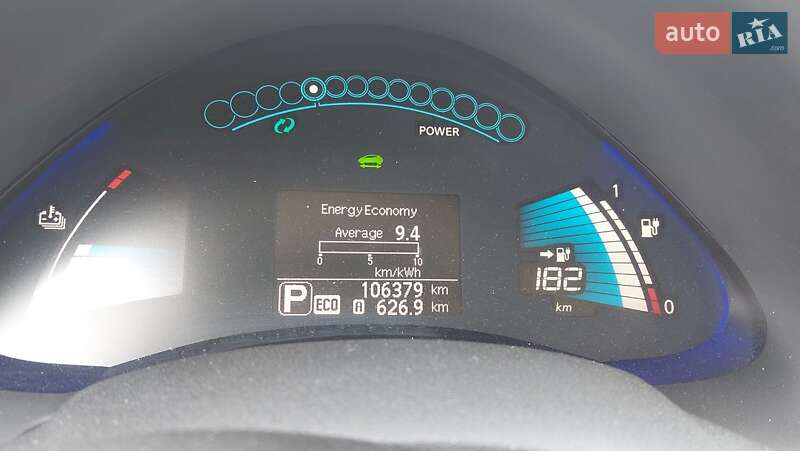 Хэтчбек Nissan Leaf 2017 в Киеве