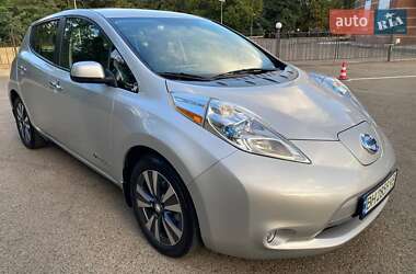 Хетчбек Nissan Leaf 2015 в Одесі