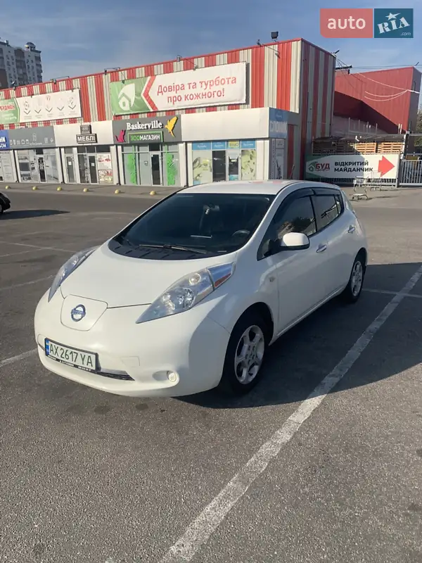 Nissan Leaf 2014