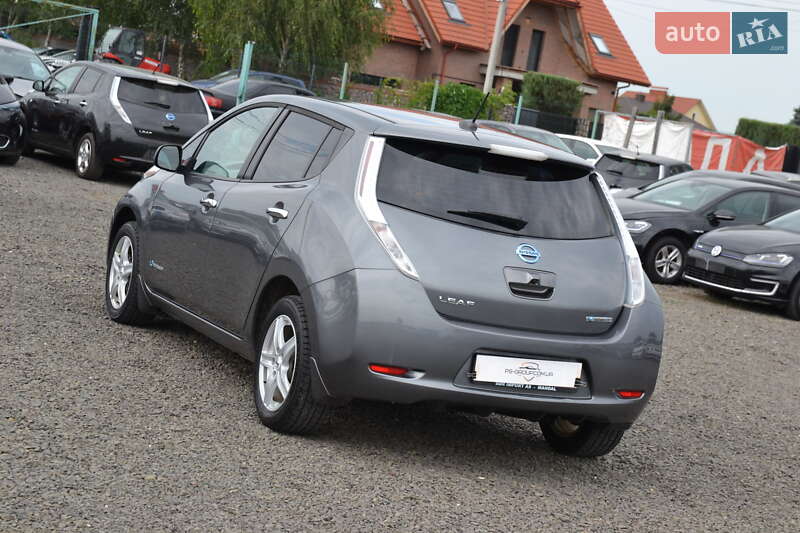 Хэтчбек Nissan Leaf 2016 в Луцке