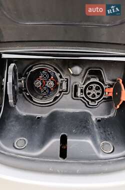 Хэтчбек Nissan Leaf 2014 в 
