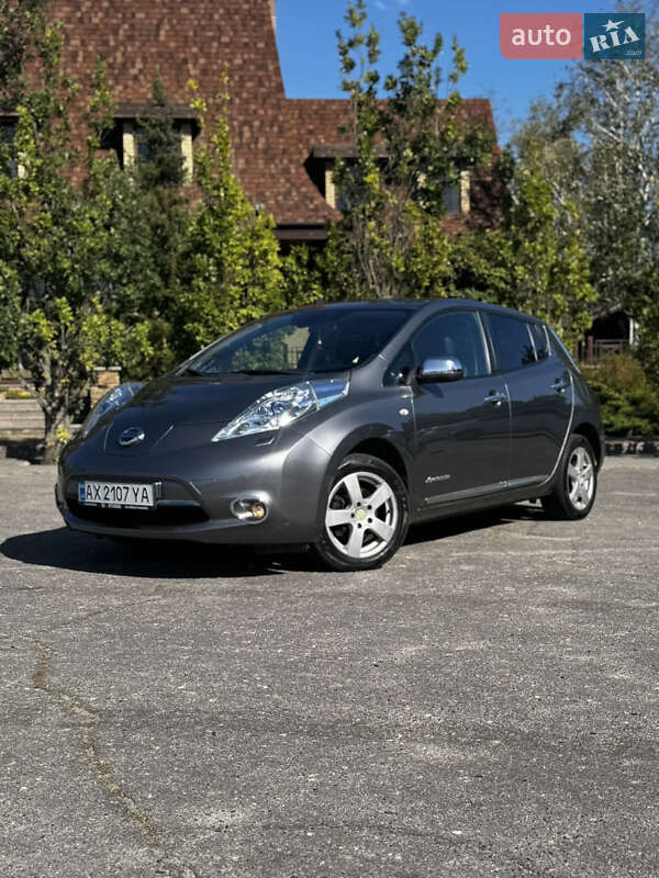 Nissan Leaf 2014
