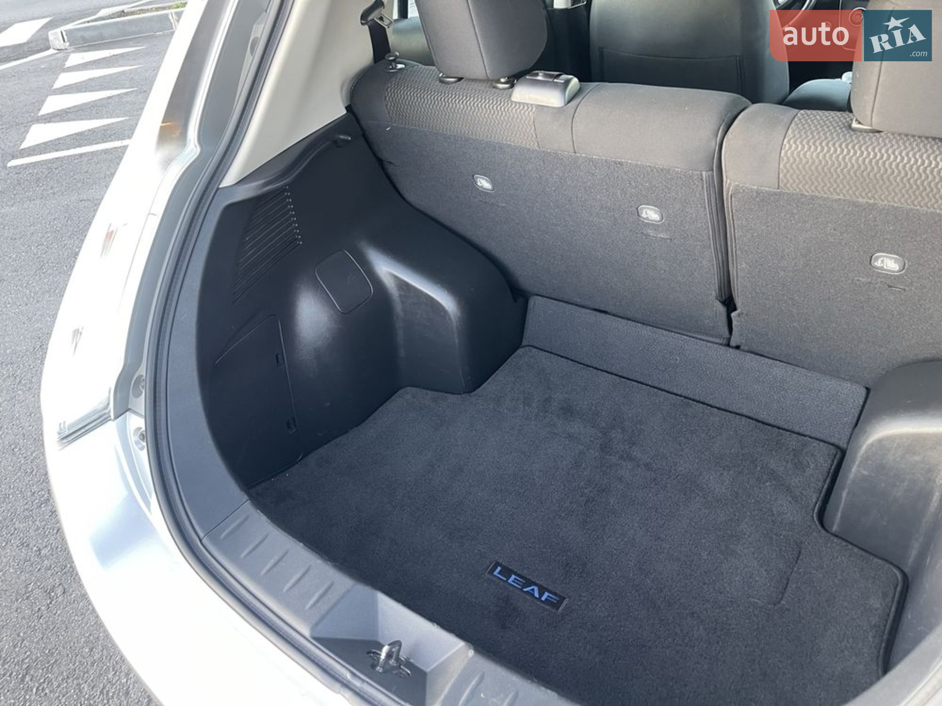 2014 Nissan Leaf - мініатюра 9